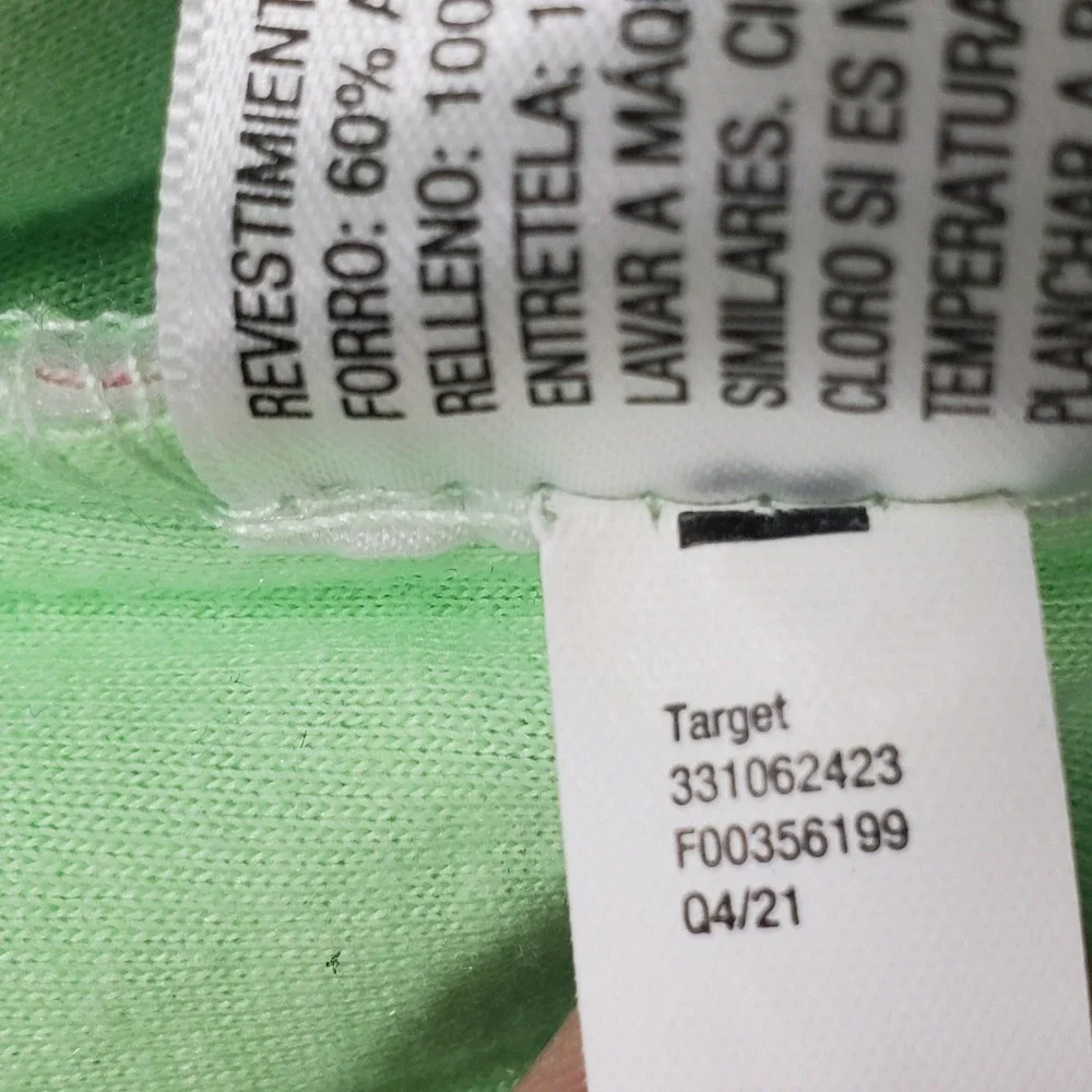 Wild Fable Quilted Hooded Bomber Jacket Womens L‎ Green Pink Floral Art to Wear